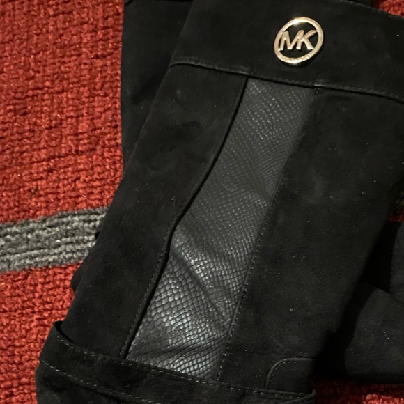 Nice kids Michael Kors knee high boots size 3. - Picture 2 of 4